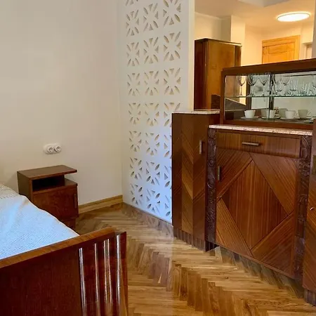 Apartment Vintage